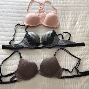 Victoria’s Secret bra bundle of 3